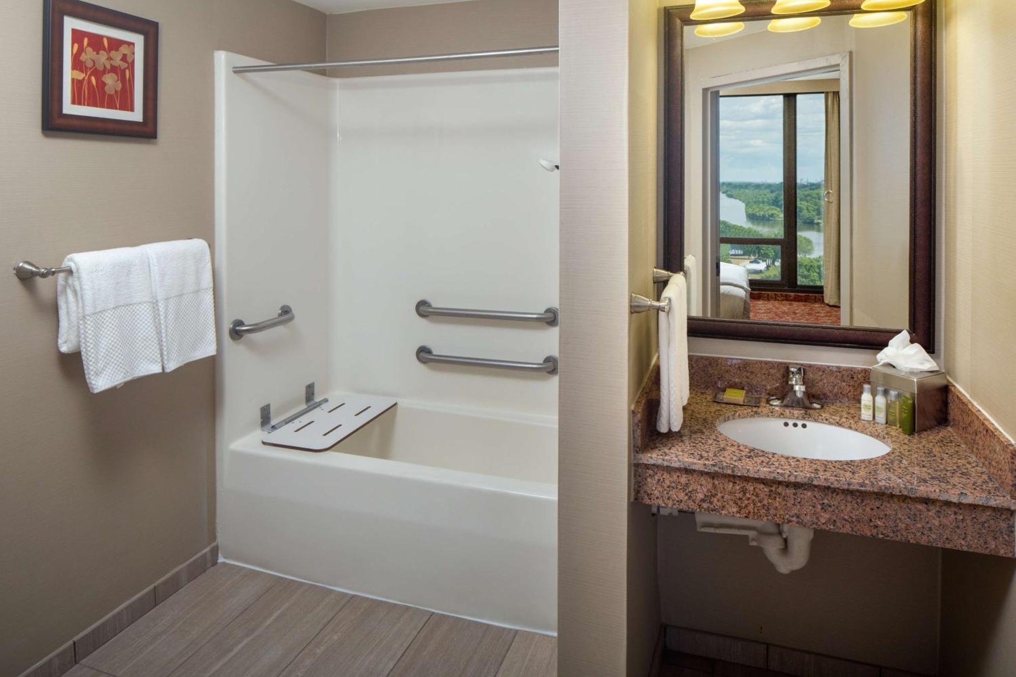 Doubletree By Hilton Cherry Hill Philadelphia Esterno foto